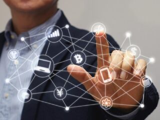 IT資産管理と構成管理の関係性｜CMDBによる管理高度化のポイントも解説